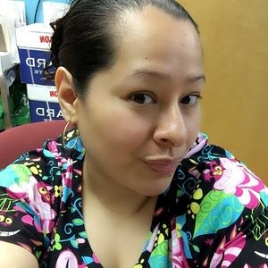 Meet your Posher, Isabel